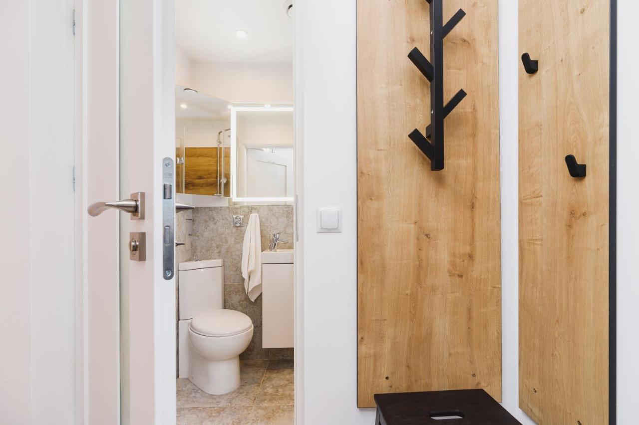 Studio Apartment Daszynskiego Cracow By Noclegi Renters Krakow Exterior photo
